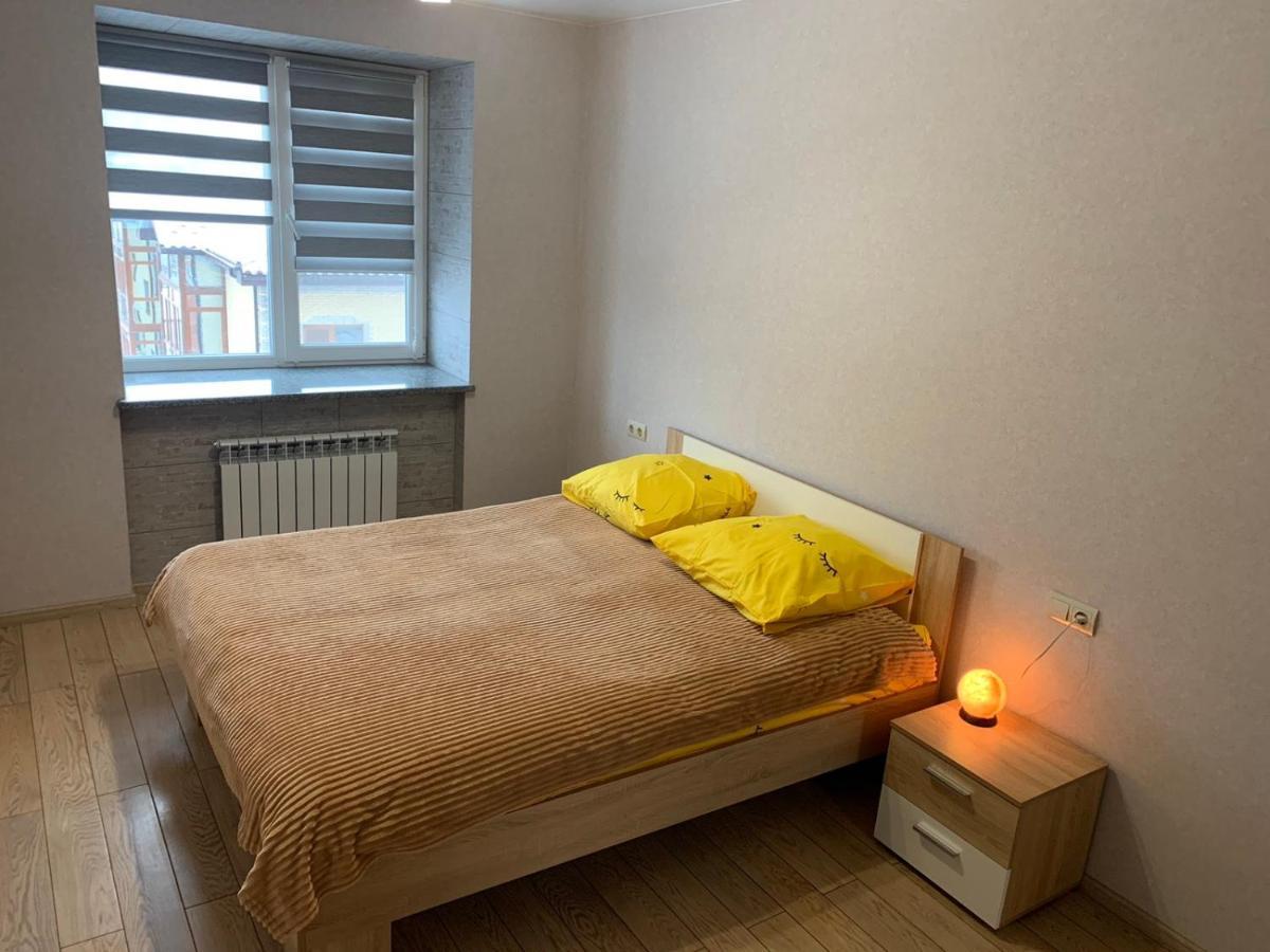 Апартаменты Vip Berdychiv Esterno foto